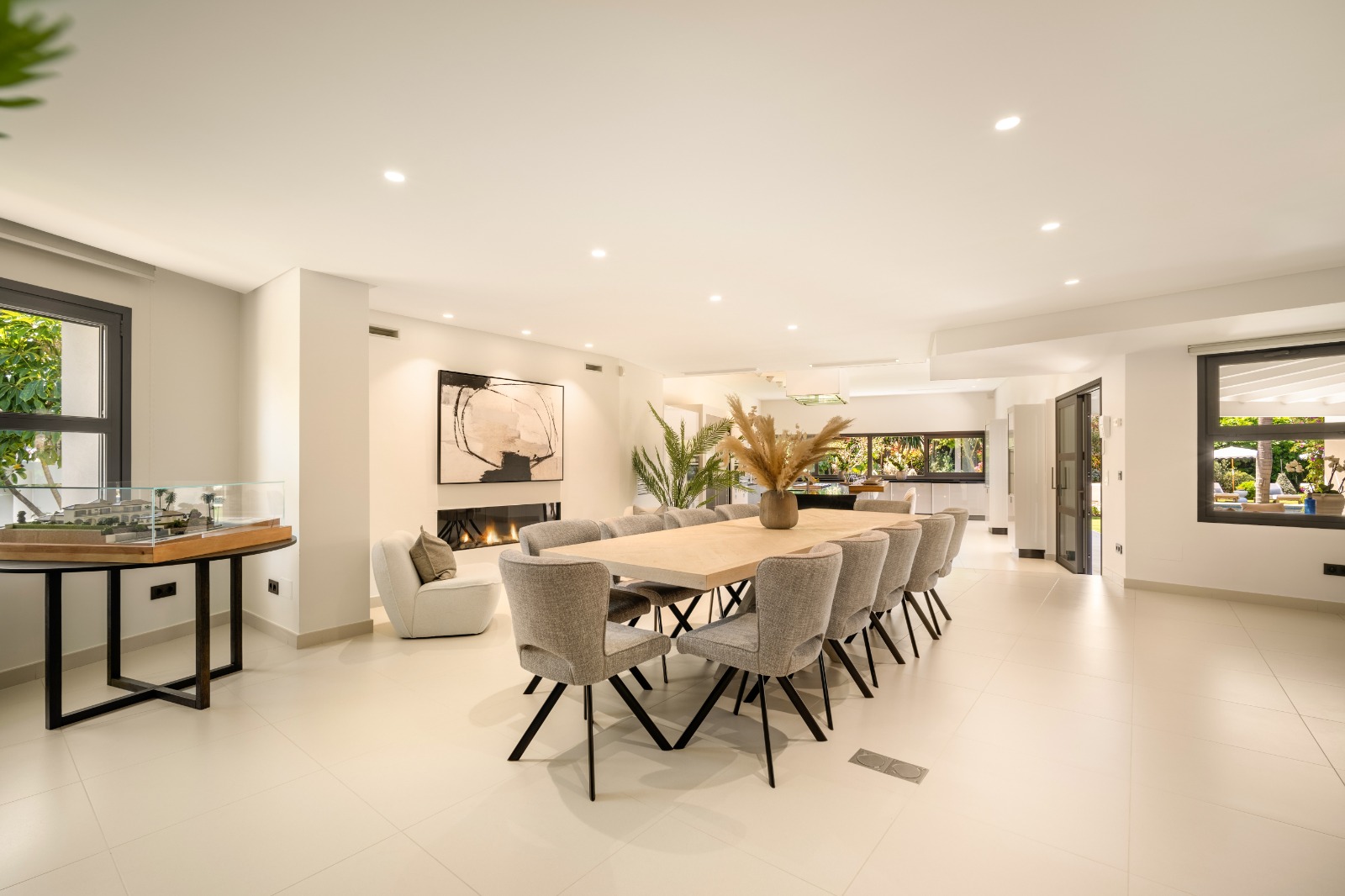 5 bedroom villa 722 m² San Pedro Alcantara, Spain