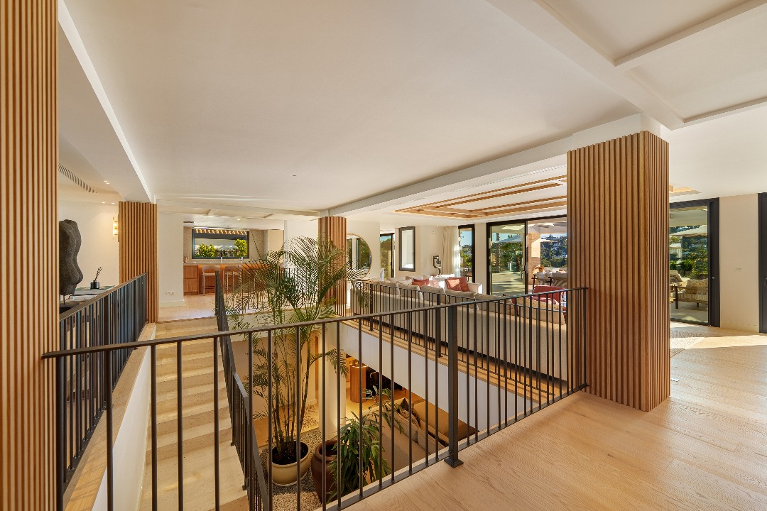 6 bedroom villa 840 m² San Pedro Alcantara, Spain