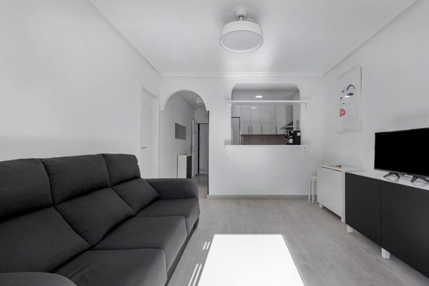 Property Image 4 Property Image 4