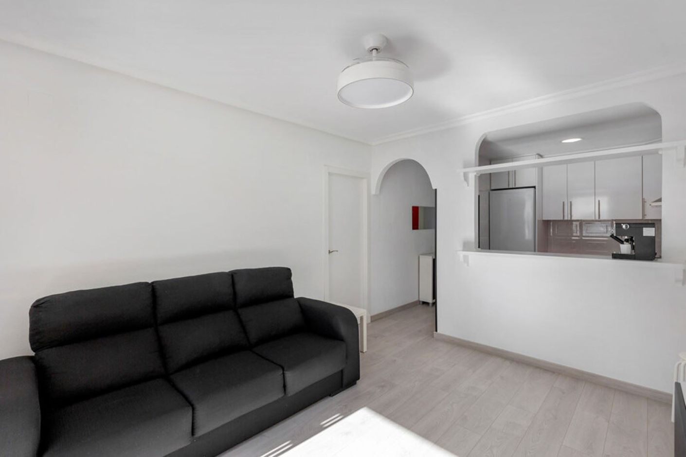 Property Image 3 Property Image 3