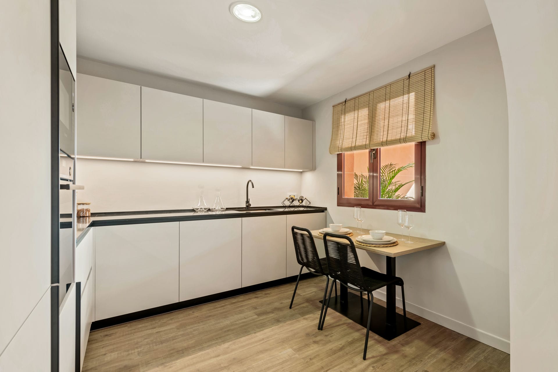 Квартира 1 спальня 70 м² Benahavis, Испания