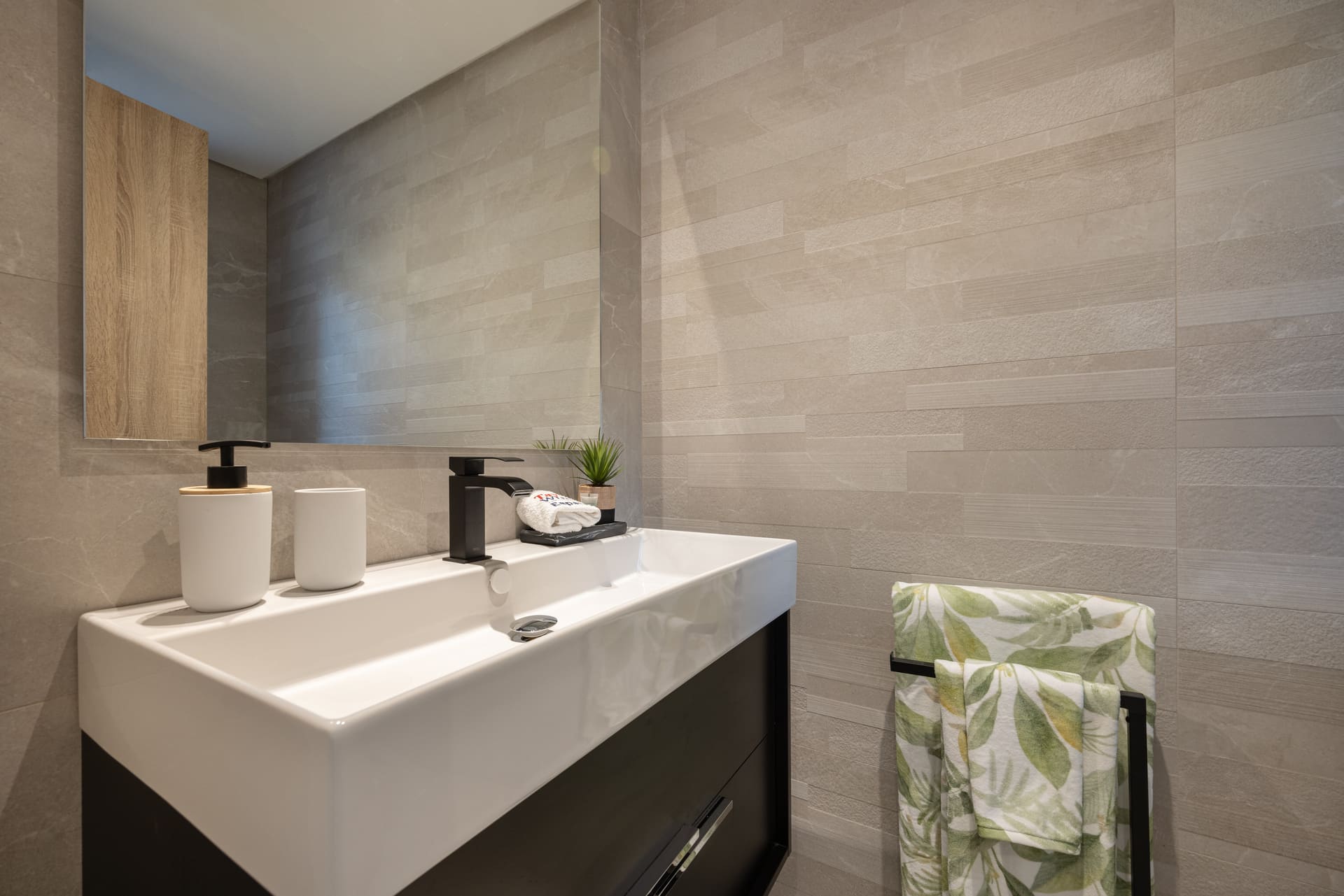 3 bedroom townthouse 190 m² Istan, Spain